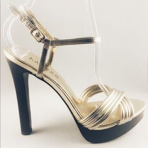 Ralph Lauren Gold Platform Heels NWT 7 1/2
